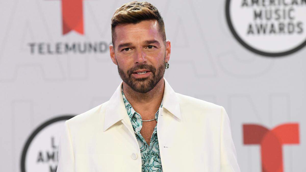 El cantante puertorriqueño no se ha pronunciado sobre esta información por el momento ni ha hecho ninguna alusión relativa en redes sociales.