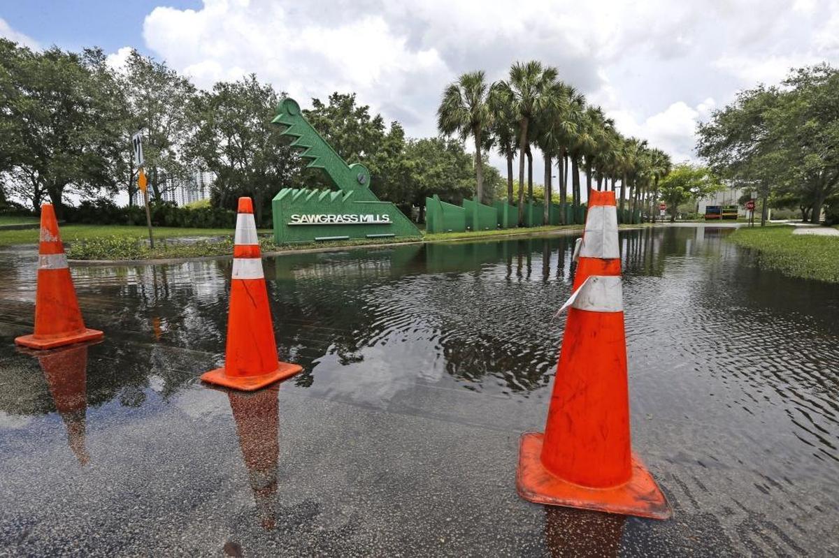 Flooding at Sawgrass Mills mall closes the mall for a second day on Thursday, June 8, 2017.