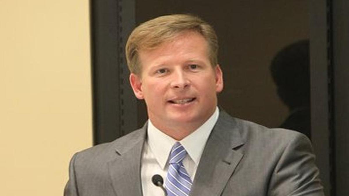 As head of CareerSource Florida, Chris Hart addresses the Economic Council of Martin County in 2014.