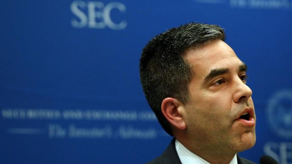 U.S. Securities and Exchange Commission enforcement director Andrew Ceresney is shown in a file photo at an appearance in New York City.