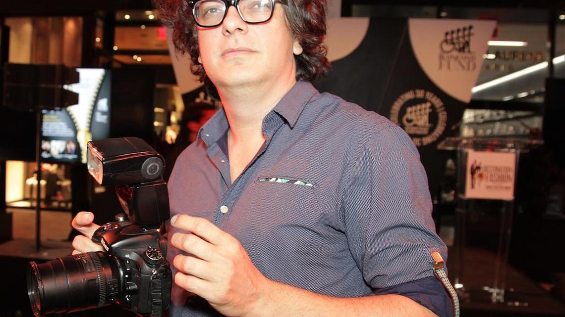 Celebrity photographer Manny Hernandez.