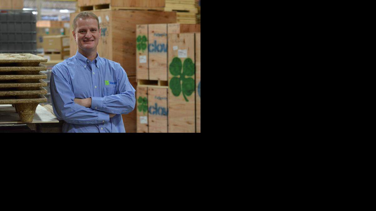 <137>10/02/2014 - Miami, Florida - <137><cutline_leadin>HE’S LOOKING OVER:</cutline_leadin> A four-leaf clover, logo of the Clover Group, adorns crates near Luis Alonso Rincón, director of the company in the Miami area. <137>director of the Clover Group. Clover Systems LLC. began operations as a freight forwarder in Miami, Florida in 1985. Clover has been involved, for more than 20 years, with projects worldwide in the oil, gas, energy and mining industries.<137>