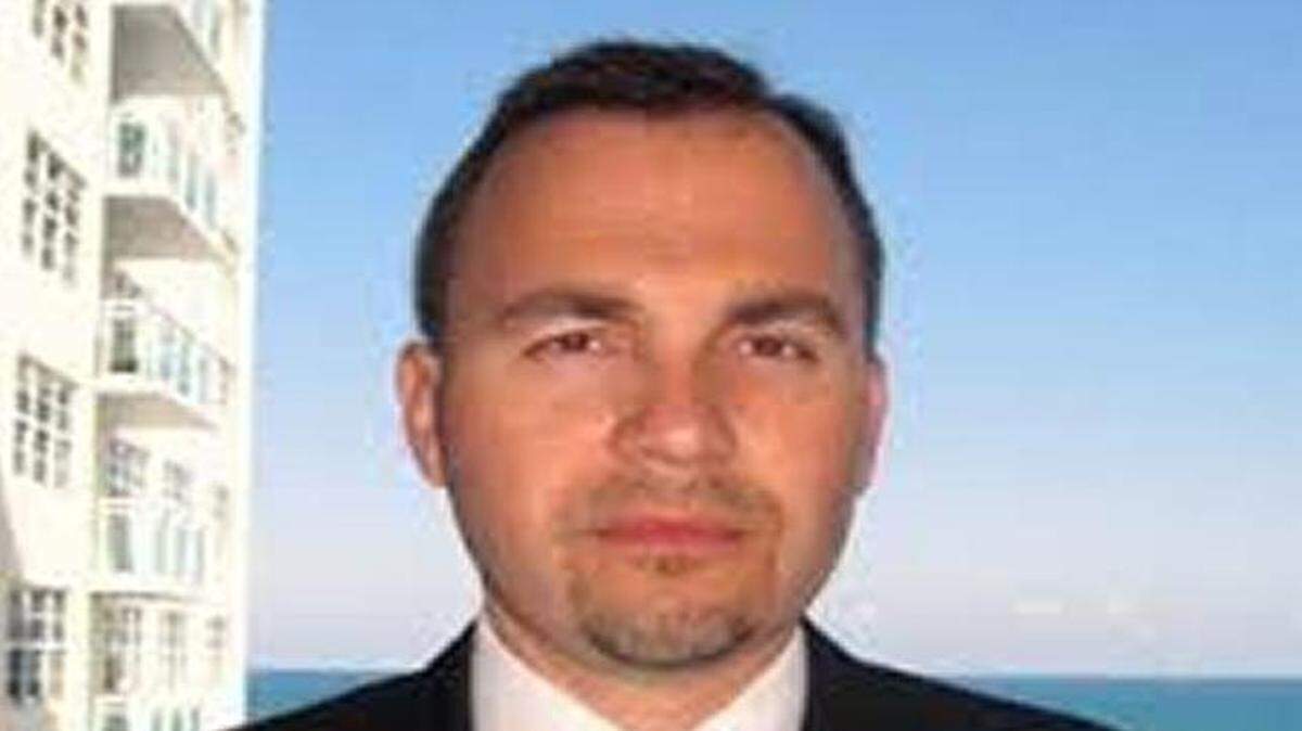 
Peter Zalewski
