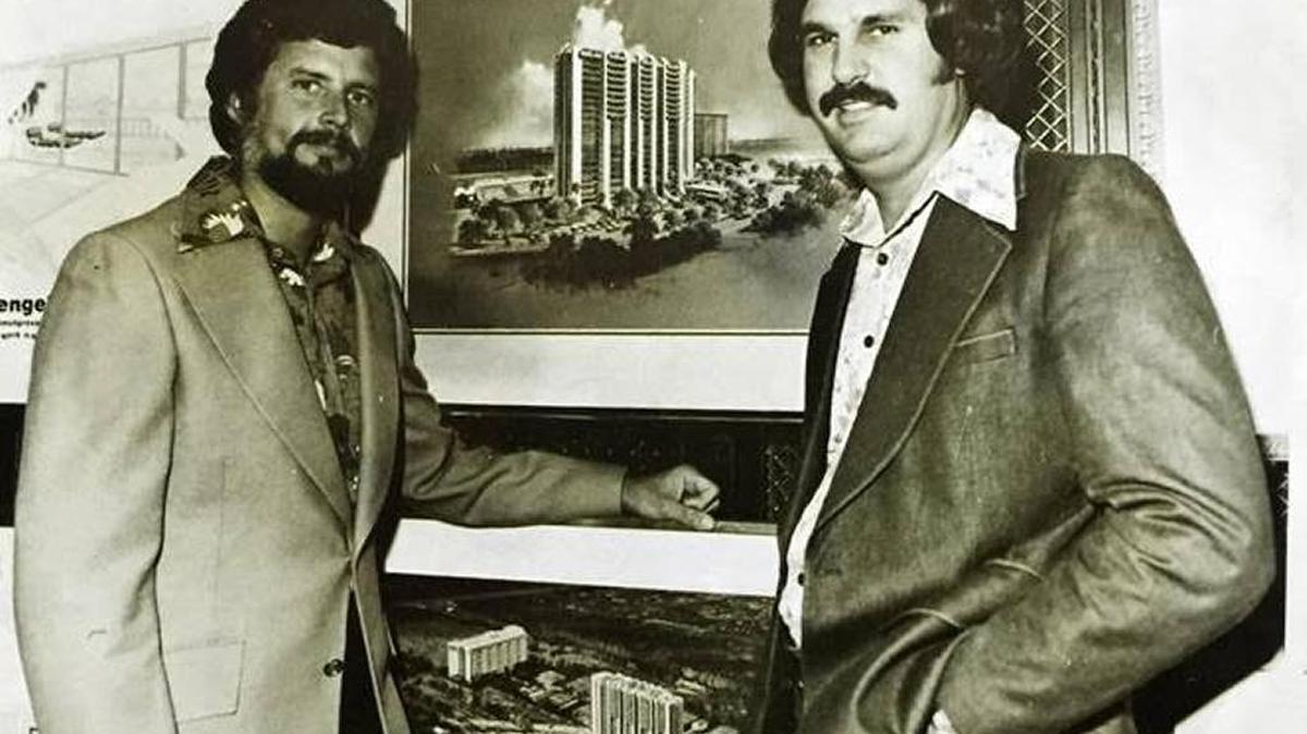 John Nichols (on the right) and John Fullerton (on the left) in the early years of Nichols Brosch.