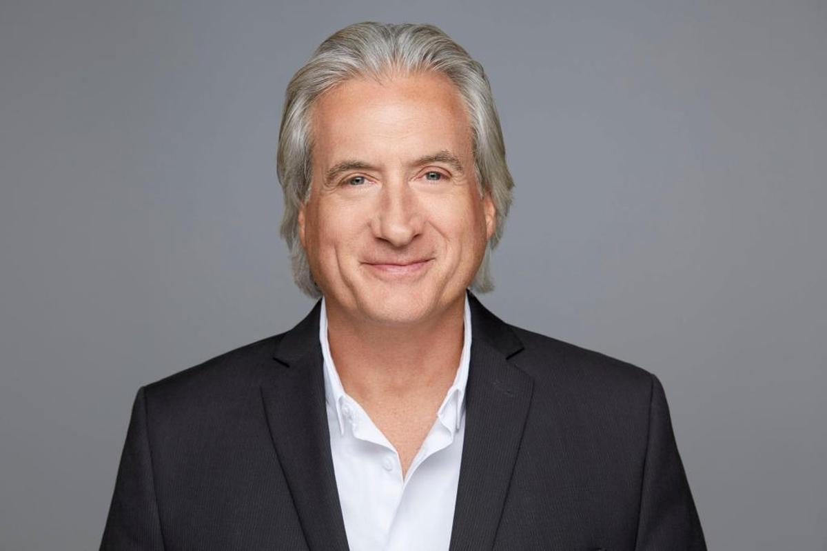 Stephan Burke is a Realtor associate with Brown Harris Stevens and a member of the Master Brokers Forum.