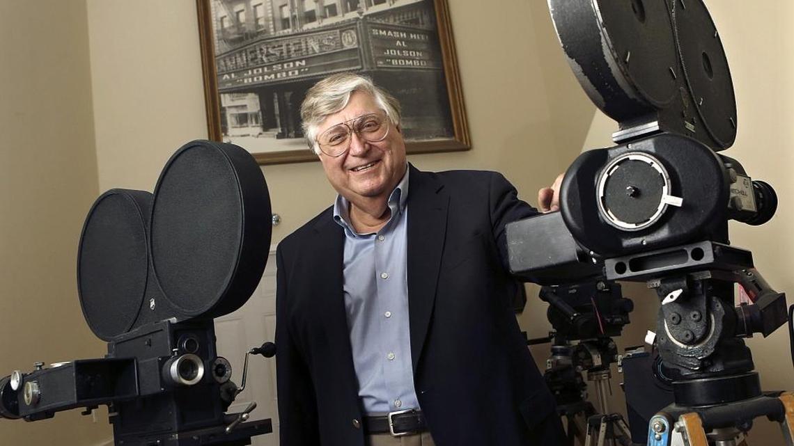 
Steven Krams, president and owner of Magna-Tech Electronic Co., stands with a hand-cranked Bell & Howell 2709 35mm motion picture camera (the same make and model Charlie Chaplin used in his films around 1918), left, and a Mitchell Camera Corp. camera used for outdoor movie filming by big studios, on Sept. 10, 2015. 
