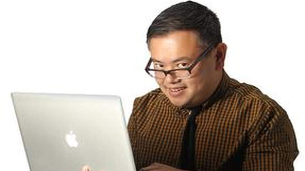 
ERNIE HSIUNG, 37: “I want to bridge the gap between technology and being a better Miamian. The idea is to teach people about technology with the hope that they will use it to be more civically engaged citizens and build great things.”


