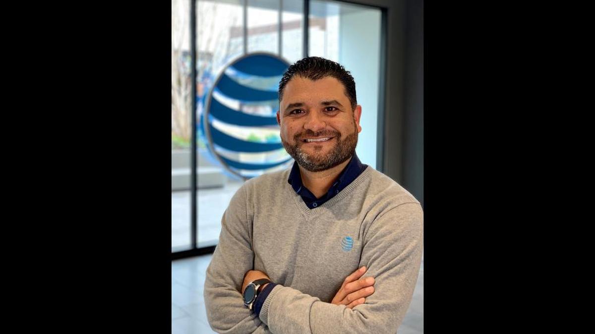 JR Luna has been named vice president and general manager, Florida Mobility at AT&T.