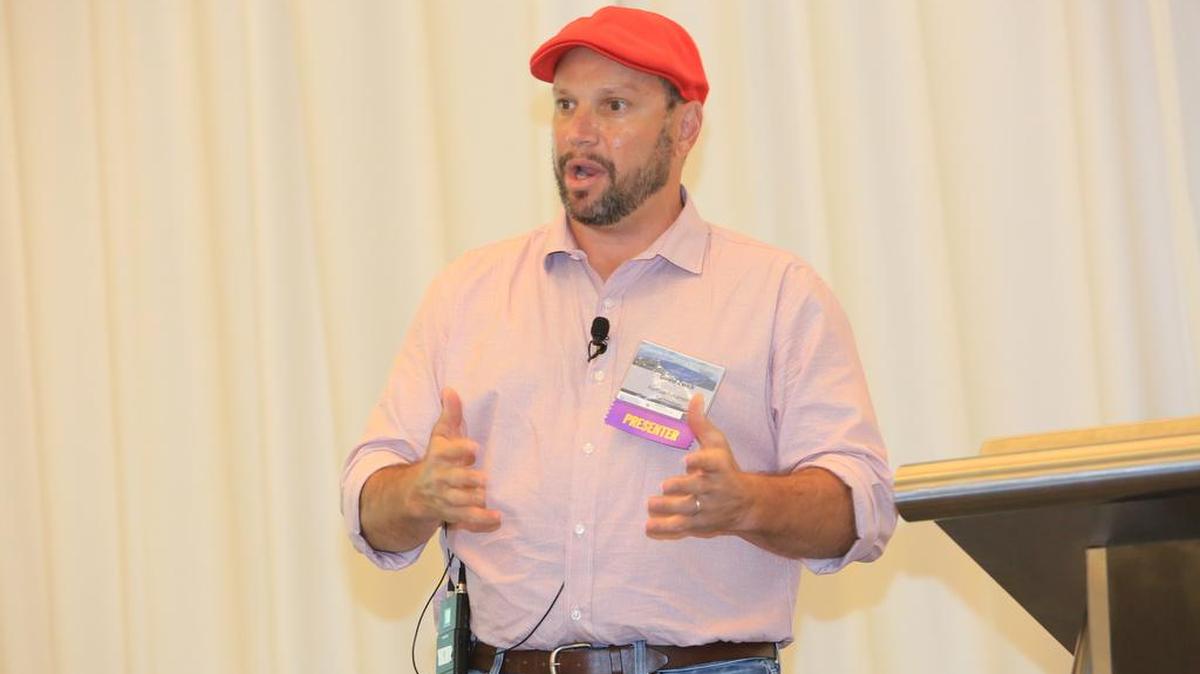 RedCap CEO David Zwick presents RedCap at the Emerging Technologies & Business Showcase.