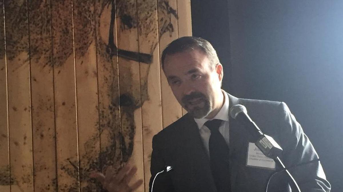 Jose Mas, CEO of MasTec, speaks at a Bank of America small business event at Bulla in Coral Gables.