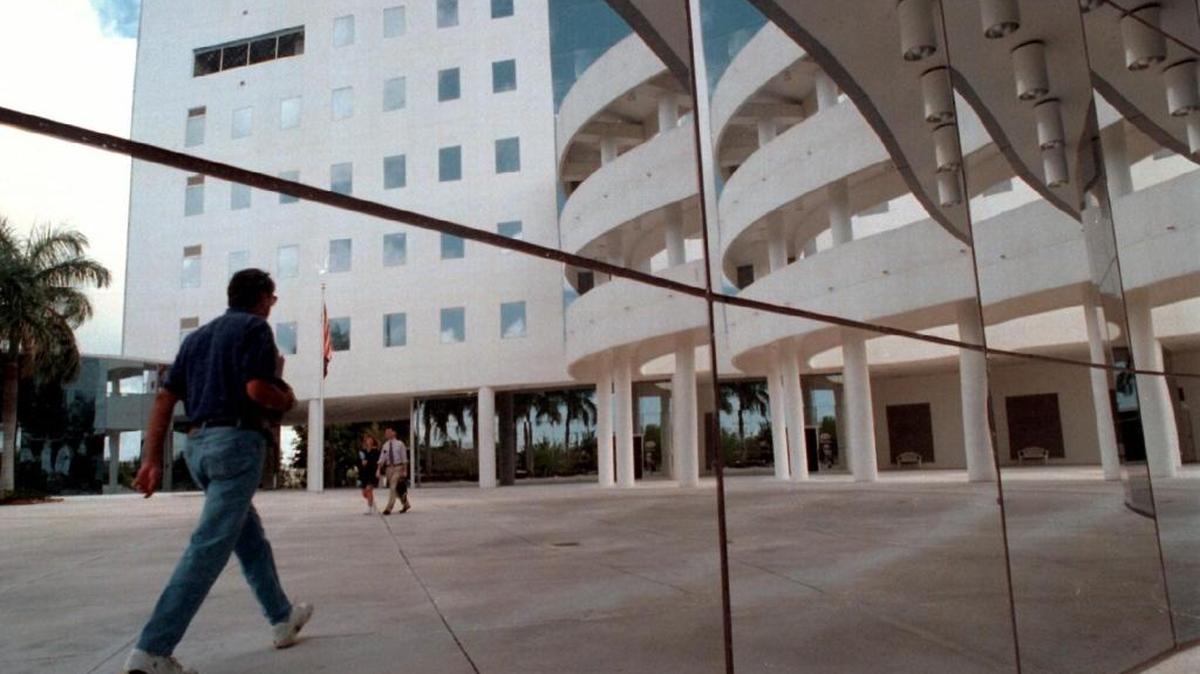 Pembroke Pines City Hall
