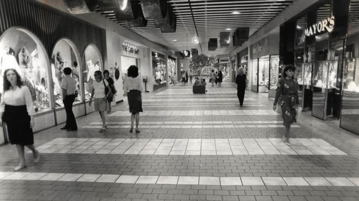 Omni Mall in 1983.
