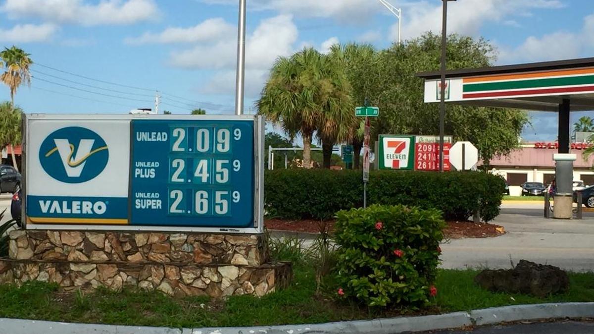 
Gas stations along Northwest 167th Street near First Avenue sold gas for $2.09 a gallon last week, among the cheapest in South Florida.
