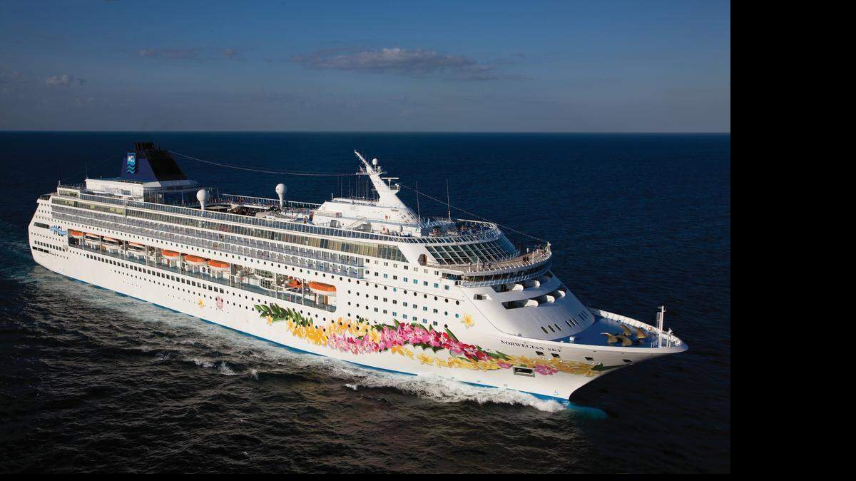 
Norwegian Cruise Line said Wednesday that beer, wine and premium spirits will be free on Norwegian Sky starting next year.
