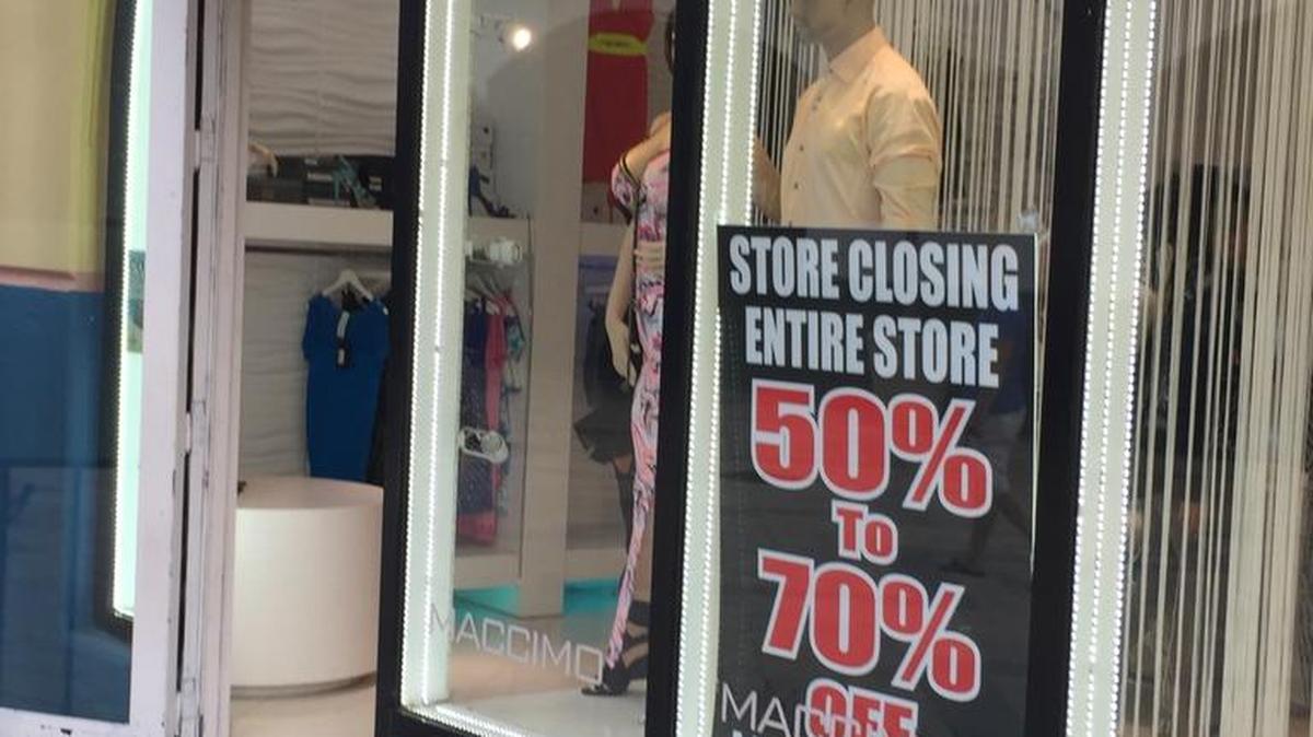 Retail shops and restaurants in the area once known as Seminole Paradise will close by March 31, 2017, to make room for an expansion of the Seminole Hard Rock Hotel & Casino.
