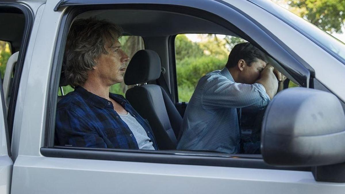 Ben Mendehlson and Kyle Chandler play brothers on the Netflix drama ‘Bloodline,’ which will end after its third season.