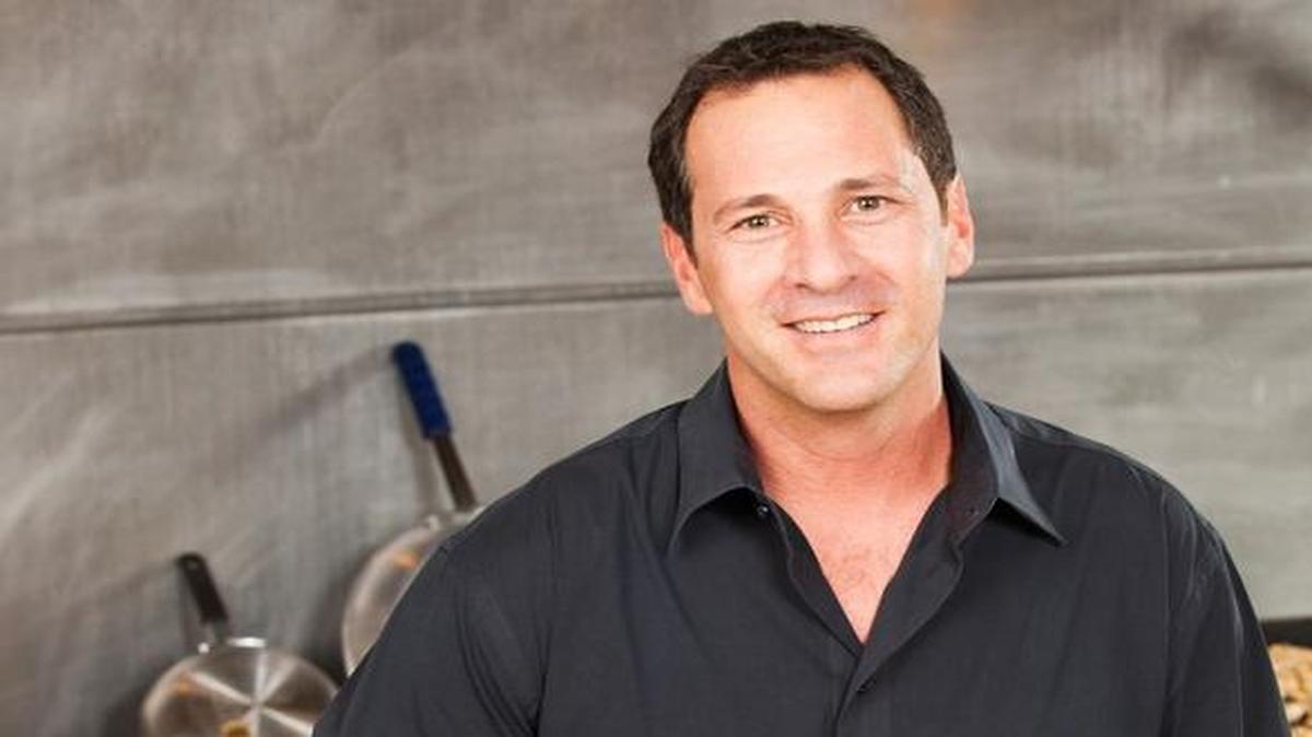 Scott Harris founded DeliverLean in 2011. Now the healthy meal delivery service is expanding into a second facility and adding employees.