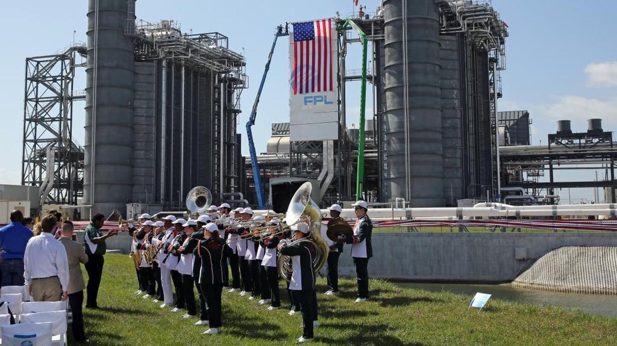 FPL puso en marcha su nuevo Centro de Energía Limpia de Nueva Generación de Port Everglades en abril de 2016.