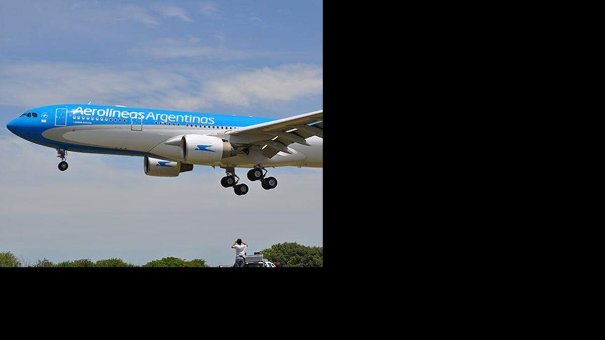 
Aerolíneas Argentinas will offer twice-weekly flights between Miami and Córdoba starting in July.
