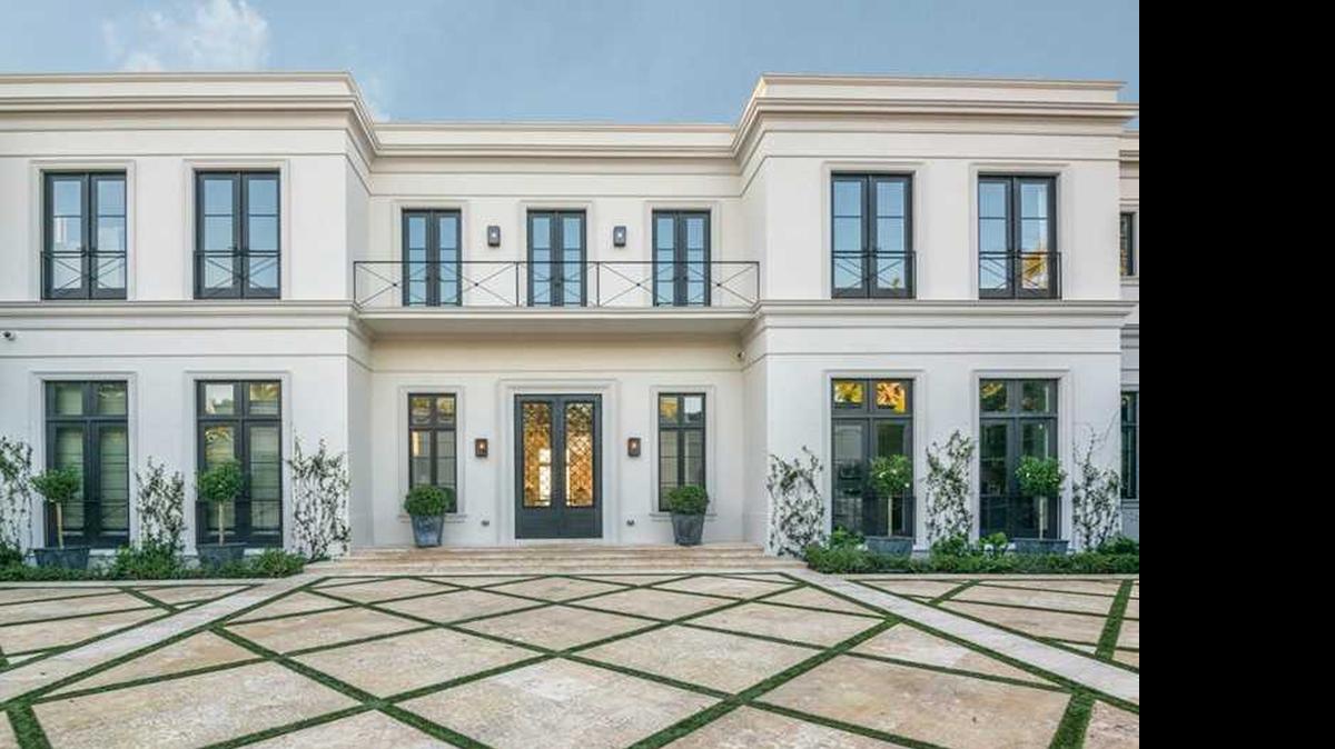 
The $31.75 million, neoclassical mansion at North Bay Road in Miami Beach.
