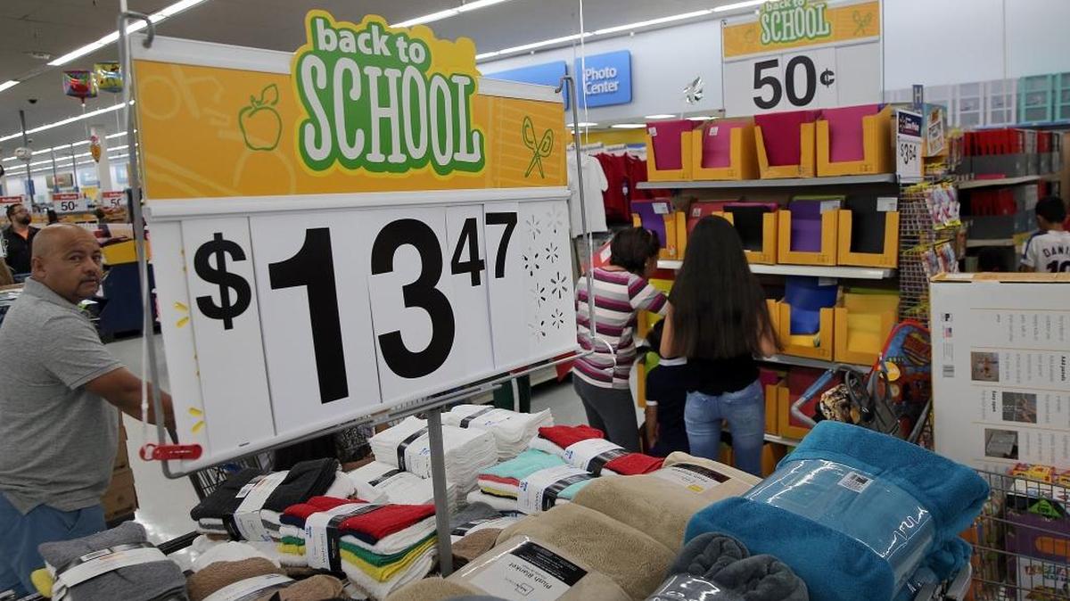 In 2016, Florida’s back-to-school tax-free holiday included only small electronics. This year, computers valued up to $750 are back on the list. The 2017 dates are Aug. 4-6.