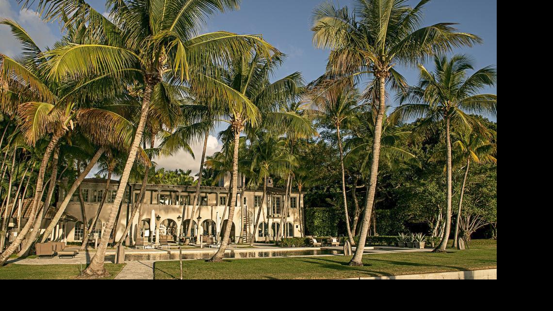 
Musician Phil Collins bought the Miami mansion once owned by Jennifer Lopez for $33 million in June.

