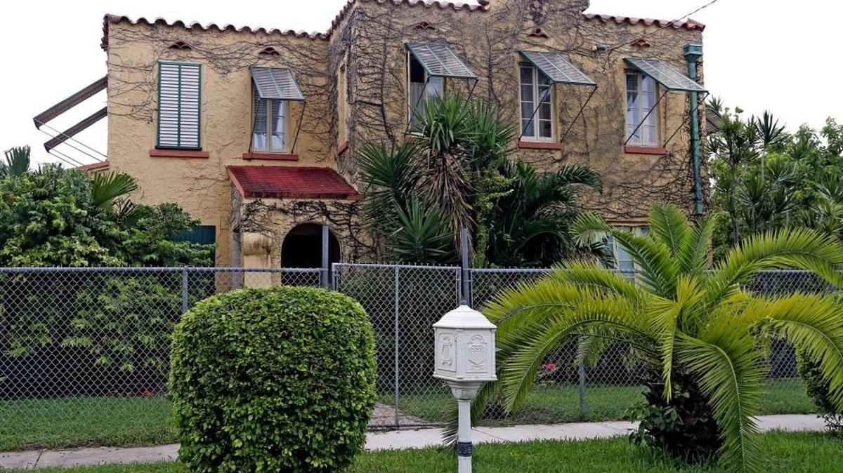 The median sales price is $340,000 for a house in Allapattah. Above: A single-family home in Allapattah.