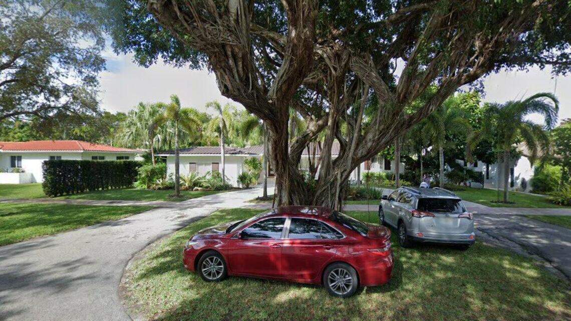 3-bedroom house sells for $2.1 million in Coral Gables. | Miami Herald