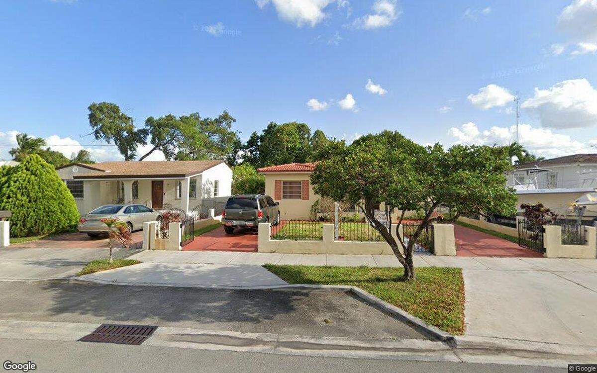 House on 6400 block of Windmill Gate Road