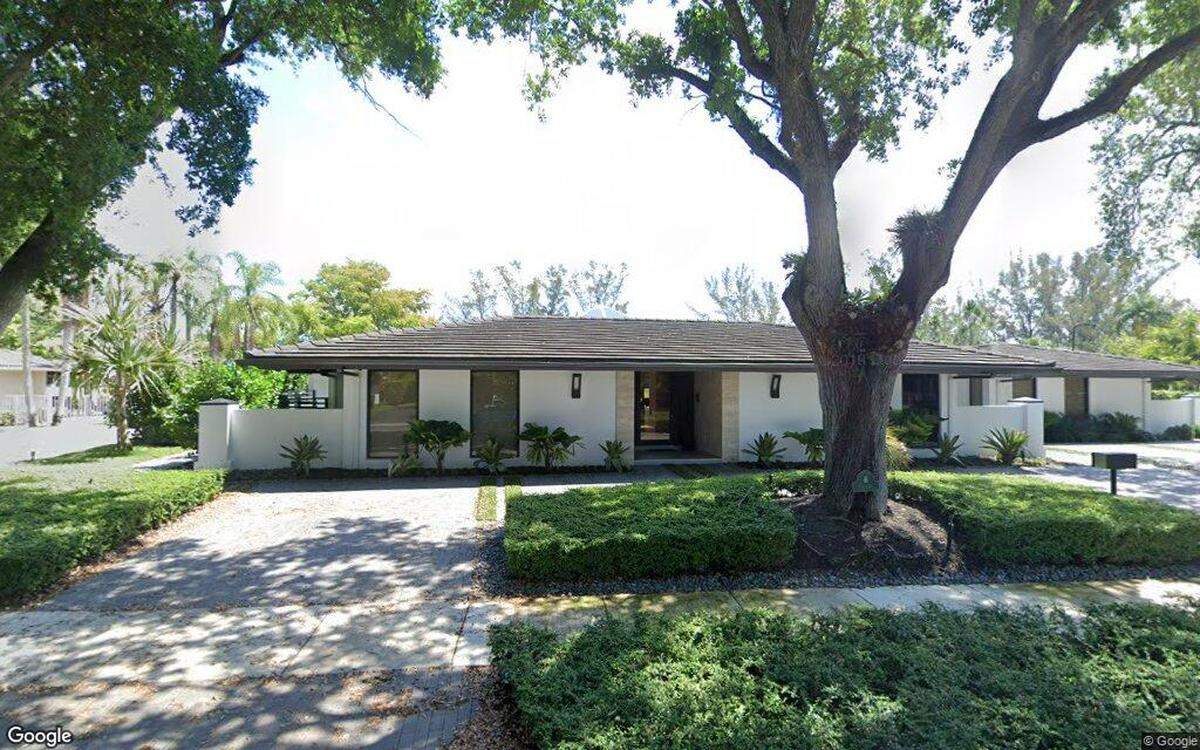 House on 16100 block of Aberdeen Way