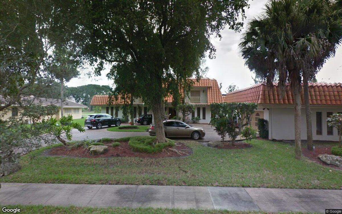 House on 7200 block of South Prestwick Place