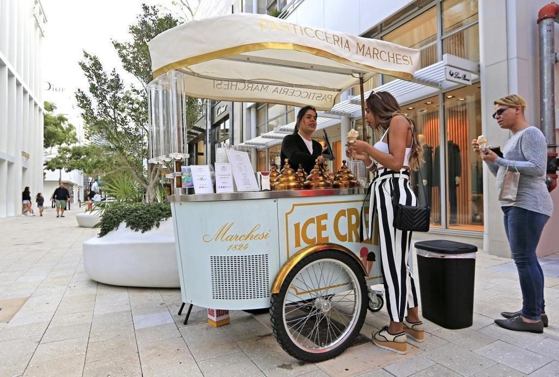 Pasticceria Marchesi, one of Milan’s oldest pastry shops, opens its first pop-up installation dedicated to traditional Italian ice cream in the Miami Design District.