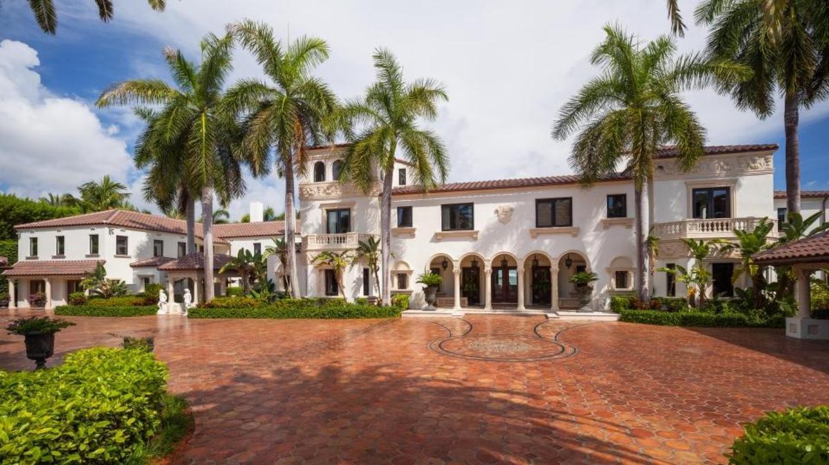 A 10-bedroom mansion on Star Island is on the market for $65 million.
