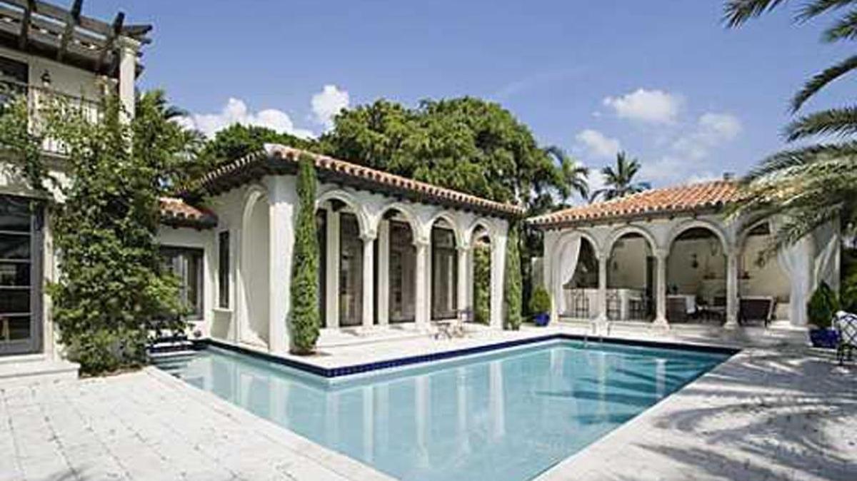 The pool of Harvey Ross’ former La Gorce home. It sold in 2010 for $9.5 million.