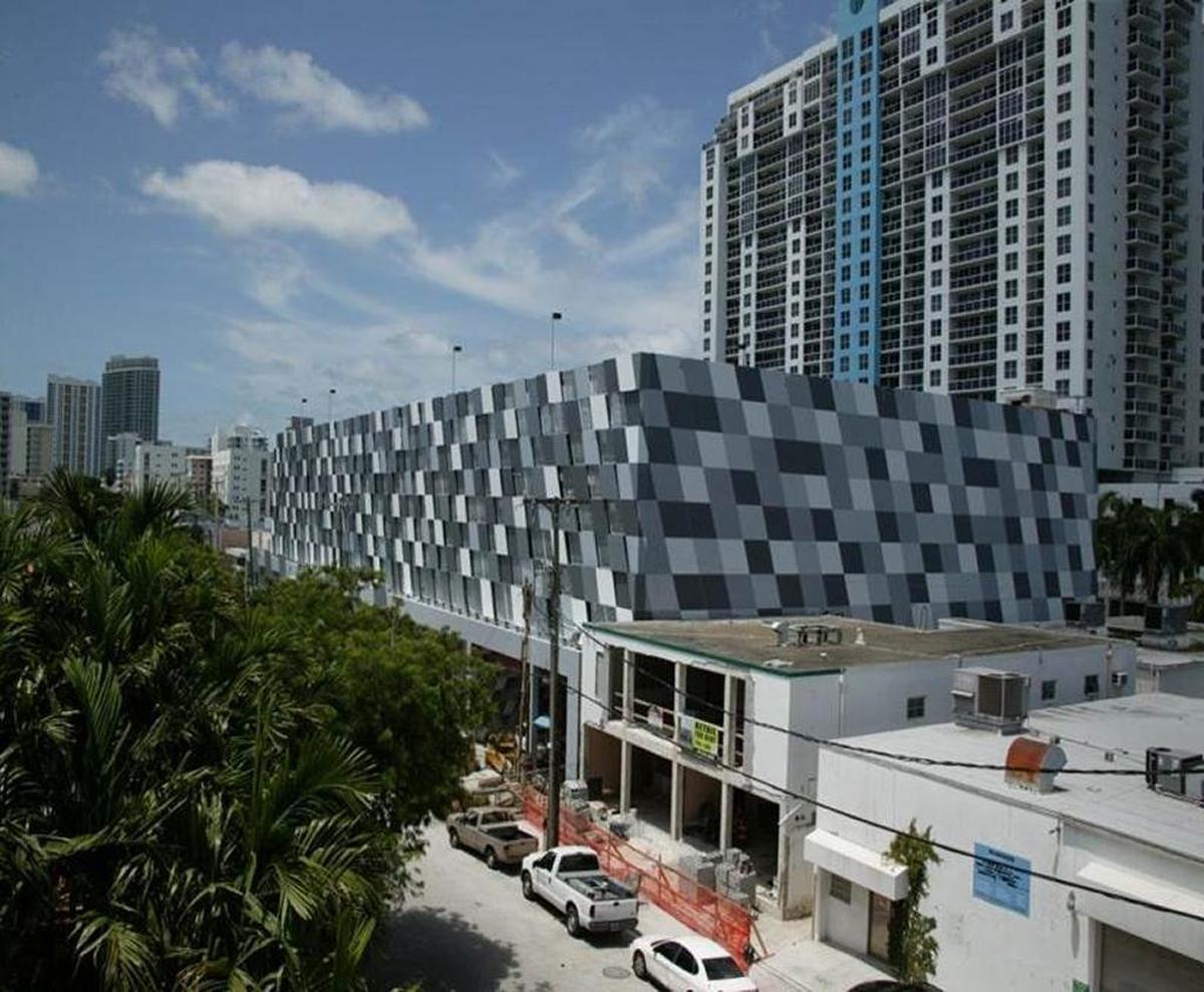 The Sunset Harbor parking garage at 1900 Bay Rd. on Miami Beach offers 431 spaces starting at $1 per hour for the first six hours. It is open 24 hours.