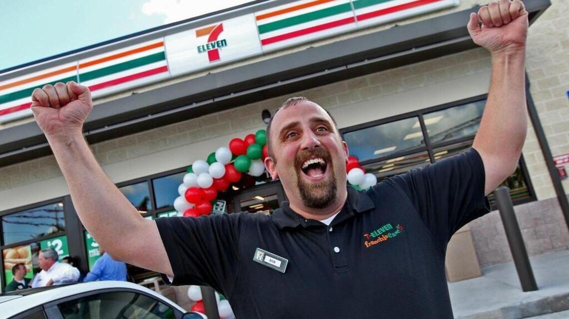 Vet who won 7-Eleven franchise opens for business in South Miami-Dade