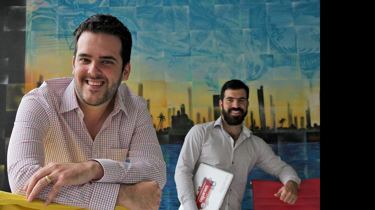 
Alejandro Gomez and Gerson Gomez Arellano of team Wuelto, photographed at the Miami Entrepreneurship Center in early April, are Business Plan Challenge winners in the FIU track.
