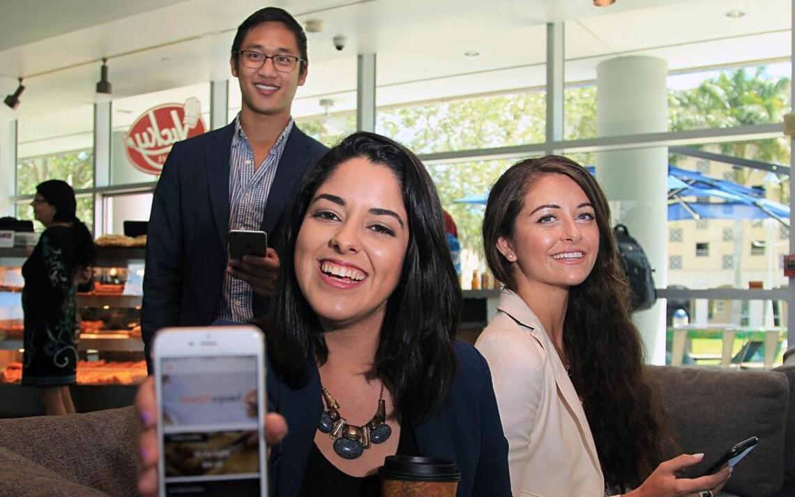 Excess restaurant food + hungry college students = winning social venture idea