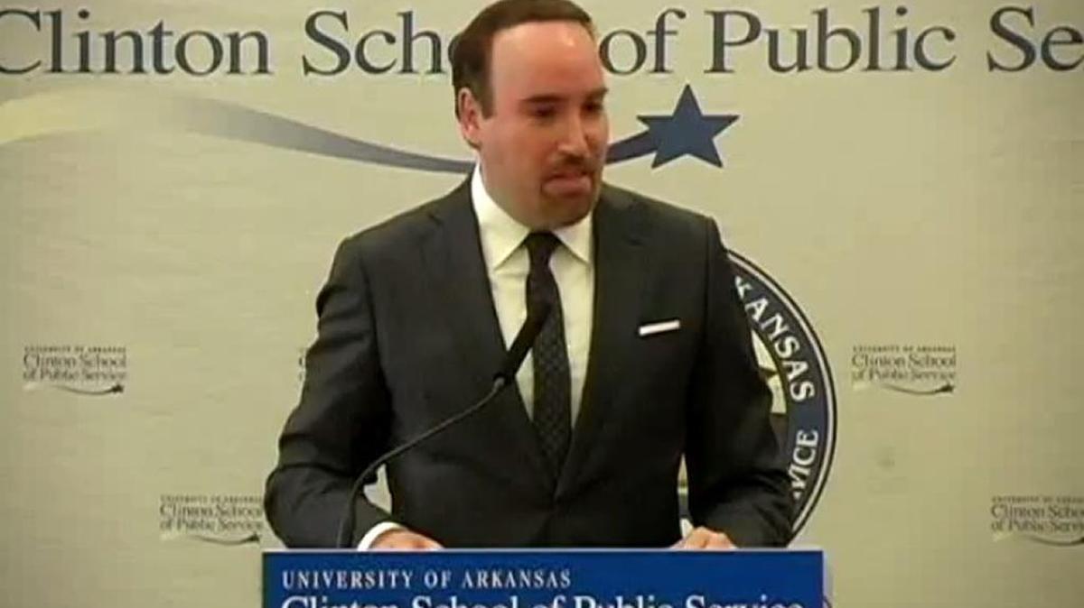 Alberto Chang-Rajii during a speech at the University of Arkansas Clinton School of Public Service in 2014.