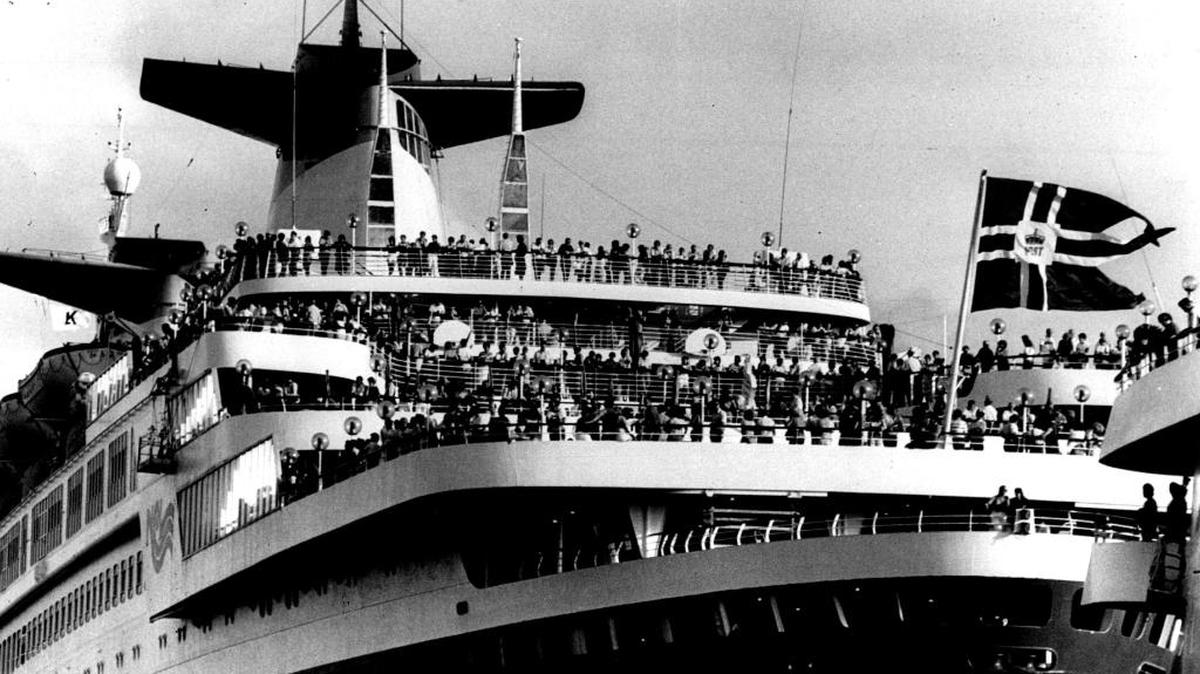 A February 1984 Miami Herald file photo of Norwegian Caribbean Lines’ (now Norwegian Cruise Line) cruise ship Norway docked at Dodge Island.