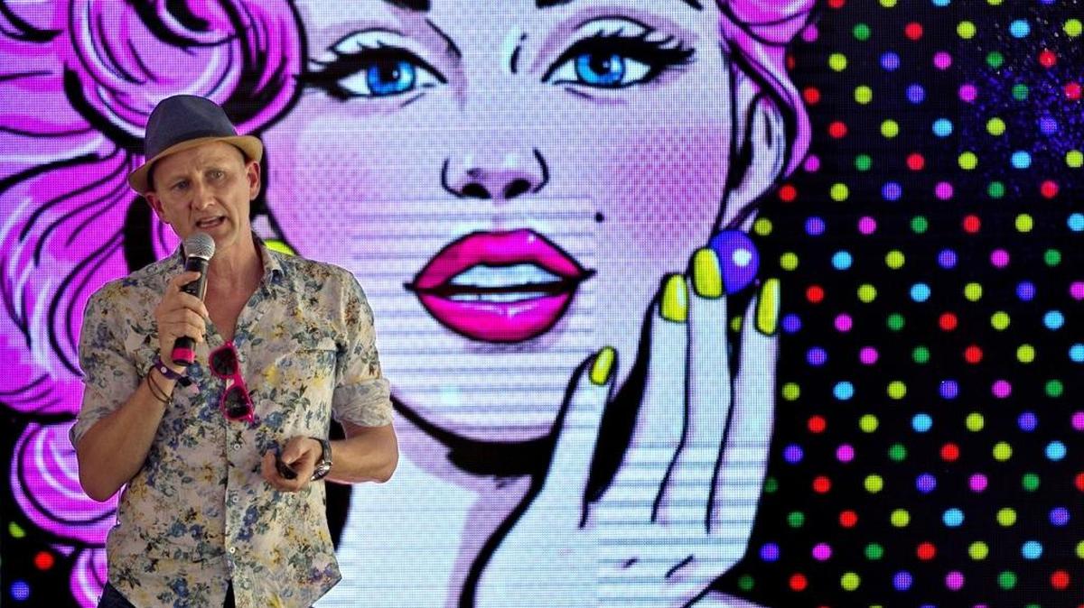 Serge Dive, the CEO of Beyond Luxury Media, kicks off the LE Miami trade show at the SLS South Beach Hotel on Monday. The LE Miami conference is where the luxury hotel industry exhibits their concepts for the future of hotels.