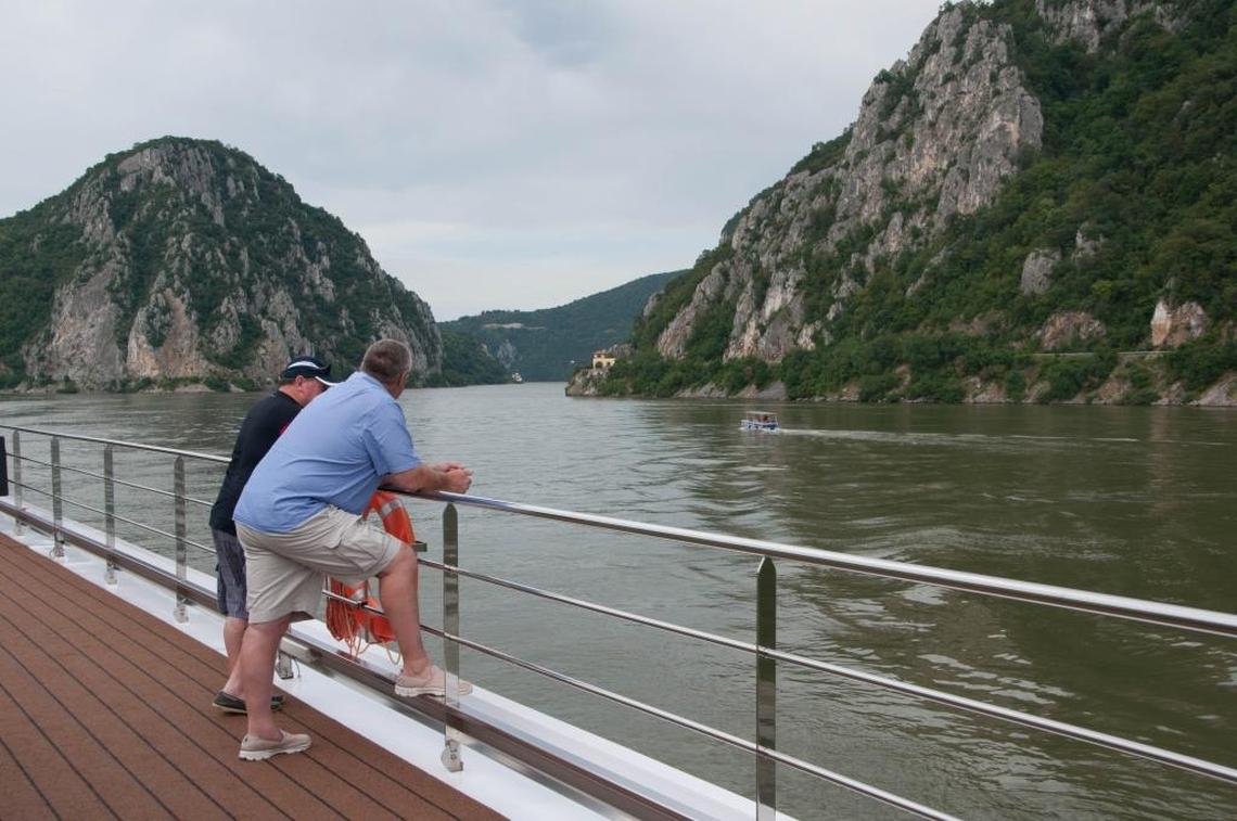 Jane Wooldridge / Fivestarstounderthestars.com