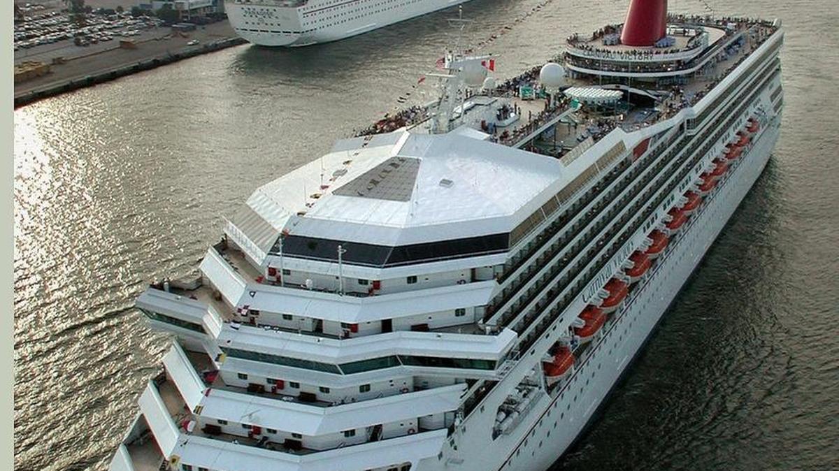 Carnival Victory