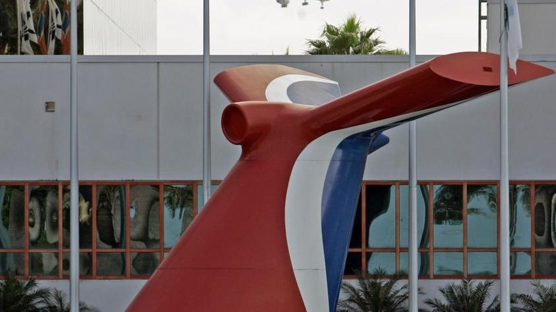 While workers continue to protest and assert that cruise company Carnival Corp. is outsourcing 200 IT jobs to India, the cruise company says there are no plans to replace American employees with foreign workers.