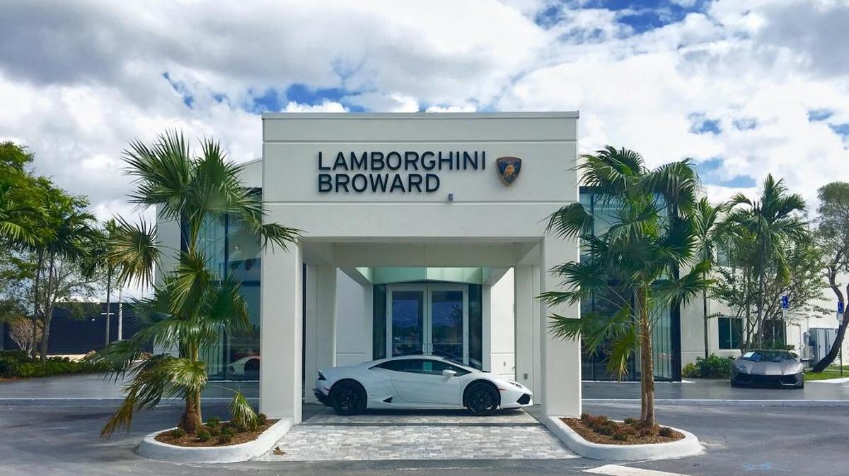 Warren Henry Auto Group is bringing the first and largest standalone Lamborghini dealership to Broward County.