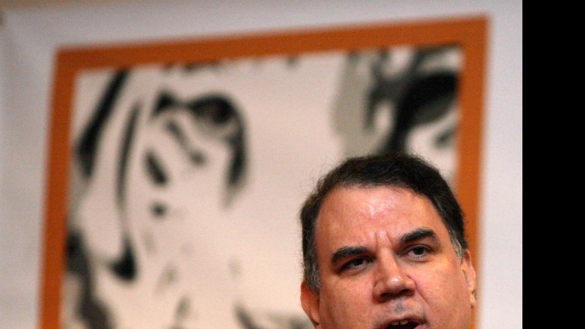 
Congressman Alan Grayson answers a question during an appearance with Congressman Bill Posey at the Tiger Bay club in downtown Orlando, Friday, August 28, 2009. 
