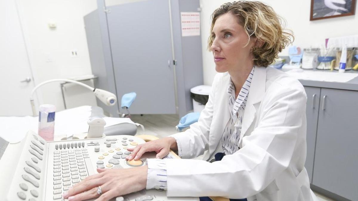 Ellen Schwartzbard, an obstetrician with South Miami Hospital, tested some of her patients for the Zika virus on Aug. 3. Schwartzbard said she has been waiting five weeks and still has not received Zika test results from the state.