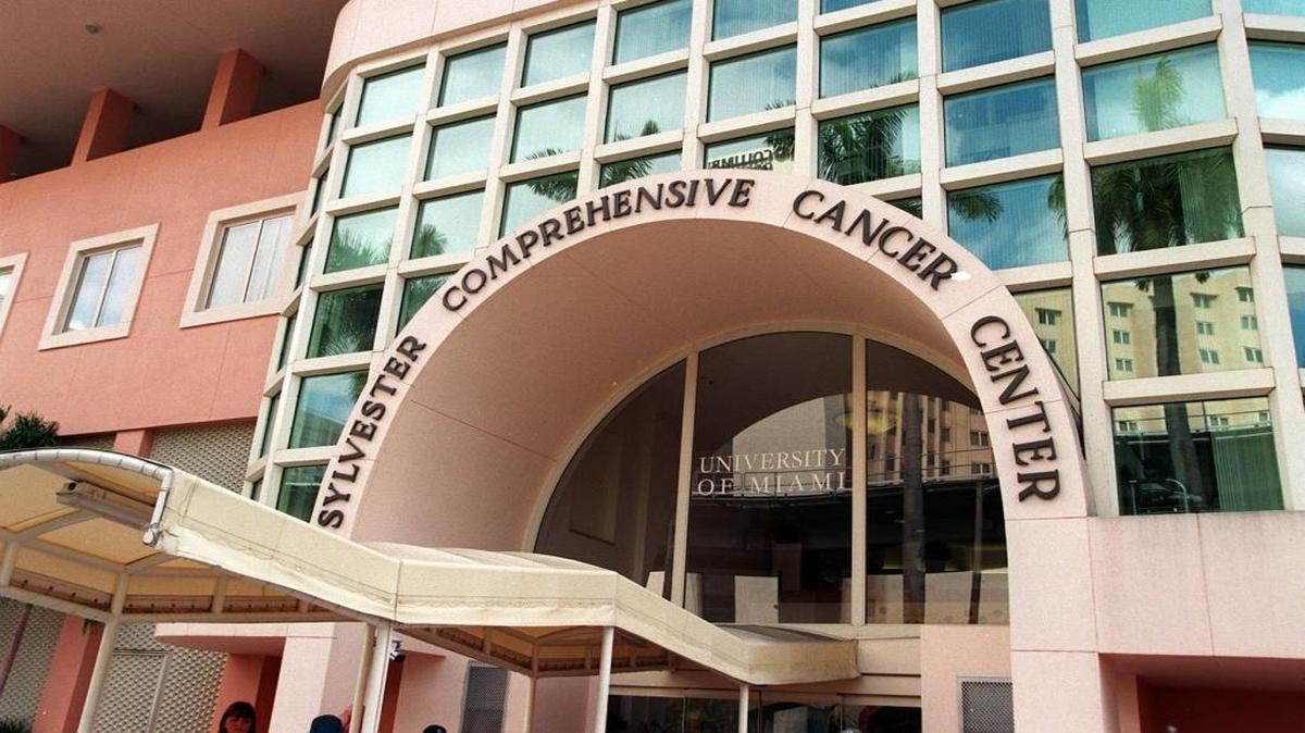 The University of Miami Health System’s Sylvester Comprehensive Cancer Center is among a group of 11 hospitals nationwide identified in a recent study as having higher patient survival rates than community hospitals.