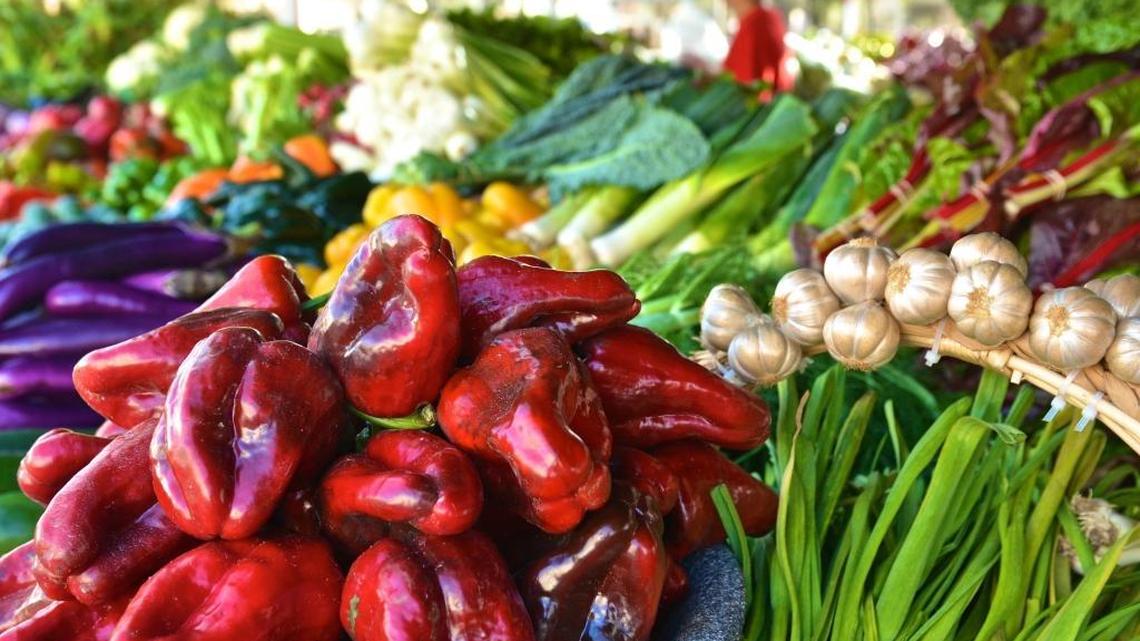 To help prevent the infection, rinse fruit and vegetables under running water unless labeled “pre-washed.”