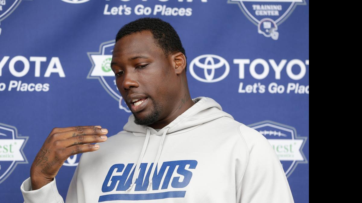 
New York Giants pass rusher Jason Pierre-Paul, who injured his hand during a fireworks mishap in South Florida over the Fourth of July weekend, had his right index finger amputated, according to an ESPN report that divulged the star defensive end’s private patient records from his treatment at Jackson Memorial Hospital. 
